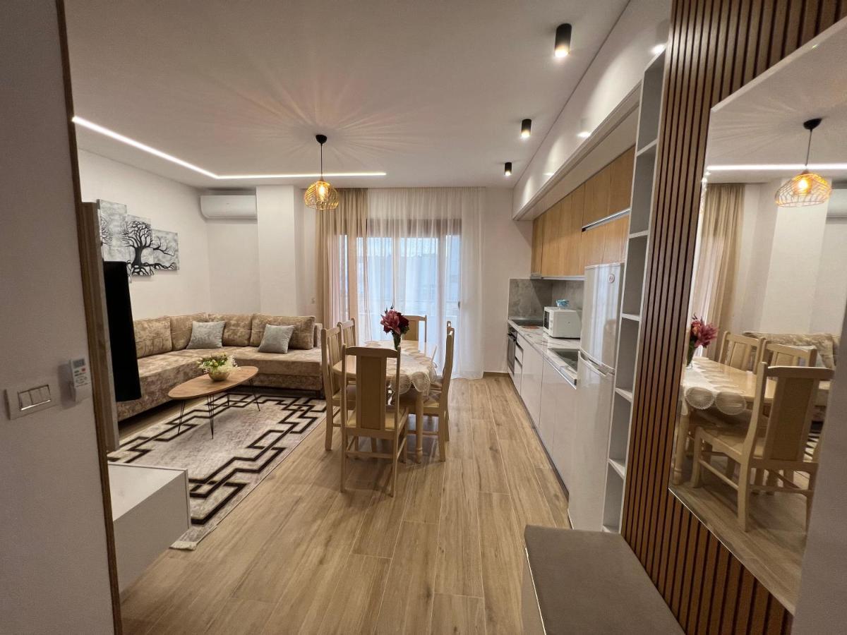 West View Apartment Durrës Exteriör bild